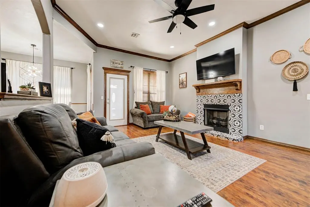 Photo 12 — 11354 Village Avenue, Midwest City, OK 73130