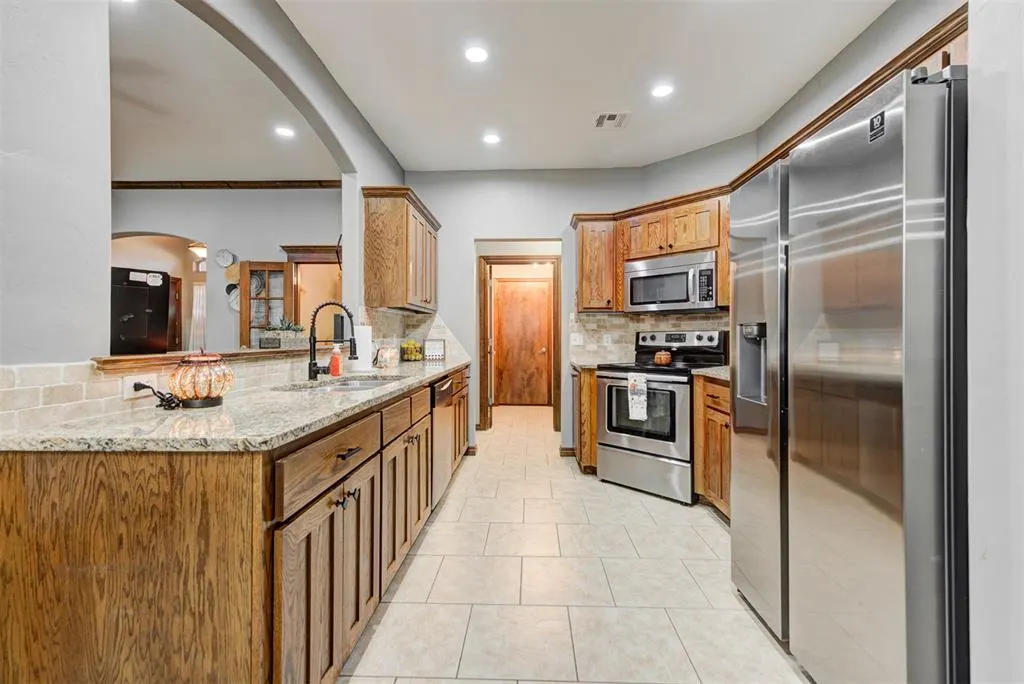 Photo 22 — 11354 Village Avenue, Midwest City, OK 73130