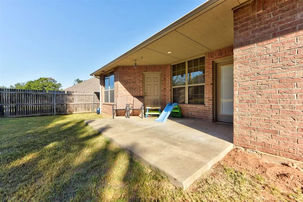 Photo 46 — 11354 Village Avenue, Midwest City, OK 73130