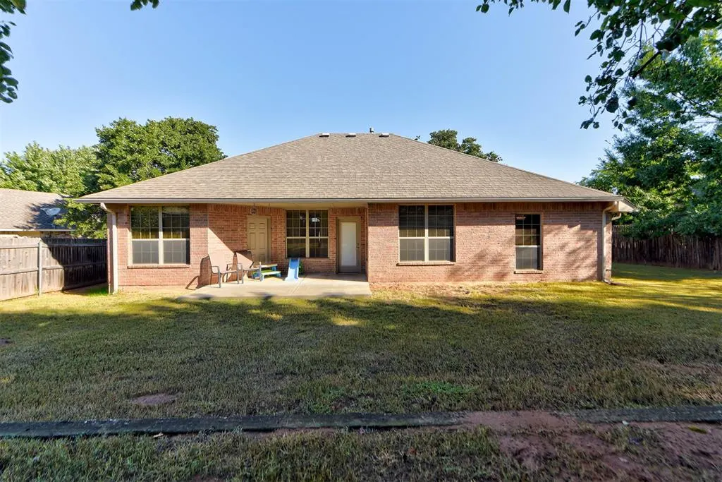 Photo 47 — 11354 Village Avenue, Midwest City, OK 73130