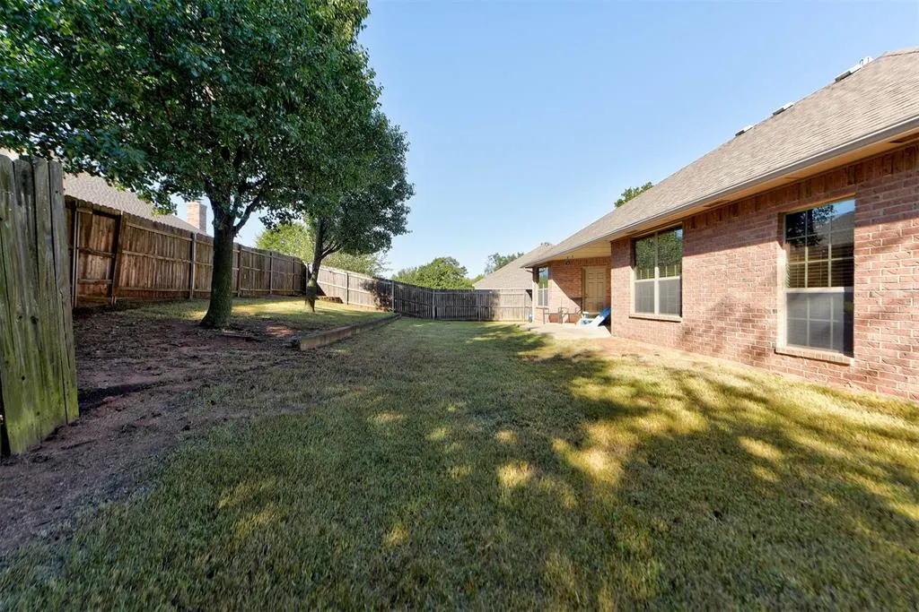 Photo 48 — 11354 Village Avenue, Midwest City, OK 73130