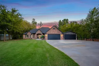 Sold home at 949 County Street 2932