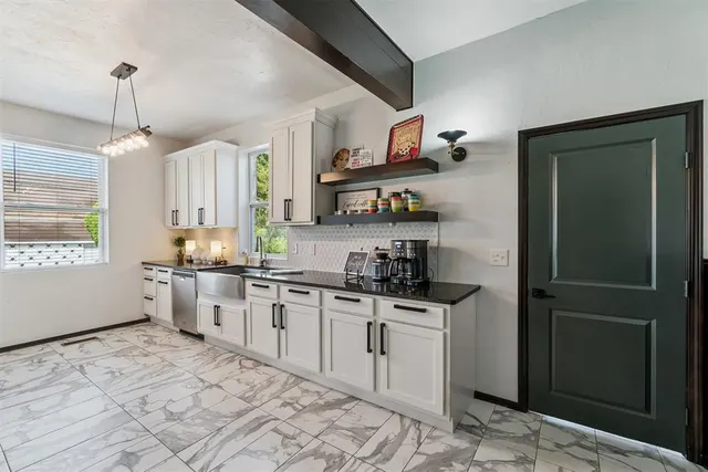 Photo 3 — 1731 NW 40th Street, Oklahoma City, OK 73118