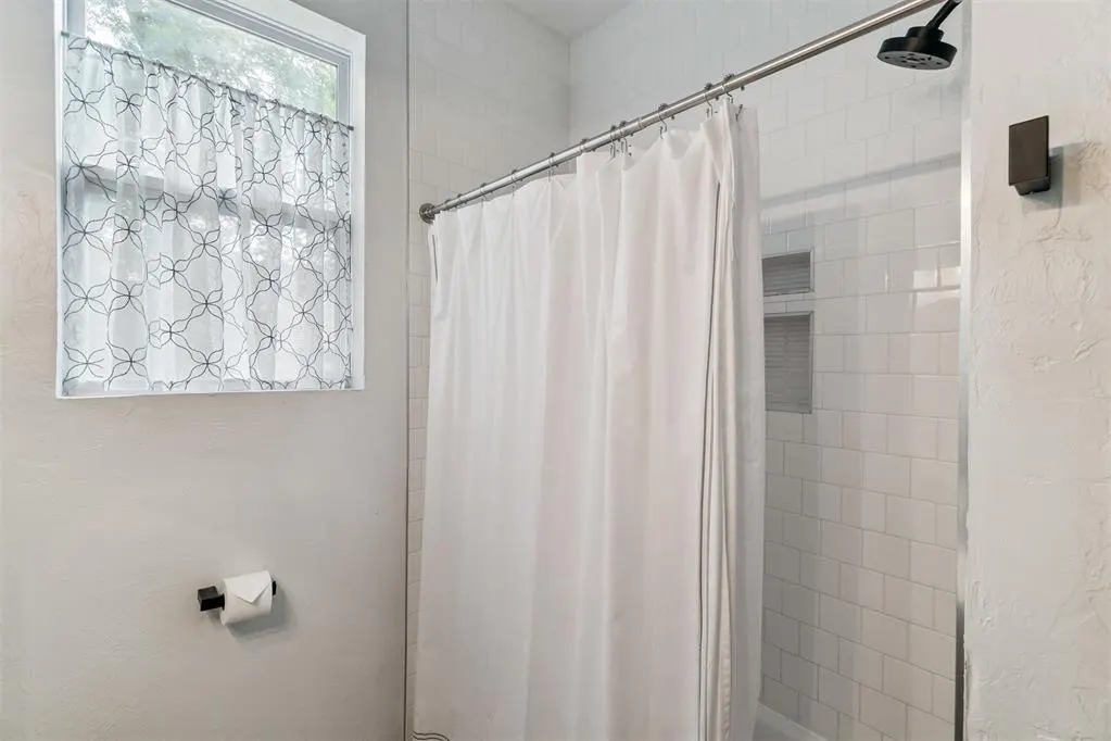 Photo 23 — 1731 NW 40th Street, Oklahoma City, OK 73118