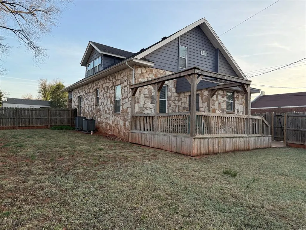Photo 48 — 1731 NW 40th Street, Oklahoma City, OK 73118