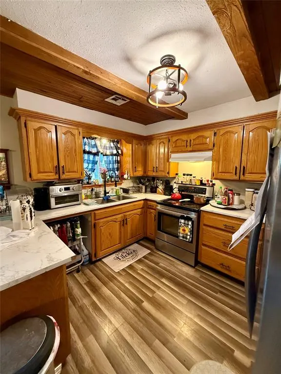 Photo 7 — 234 S 5th Avenue, Stroud, OK 74079