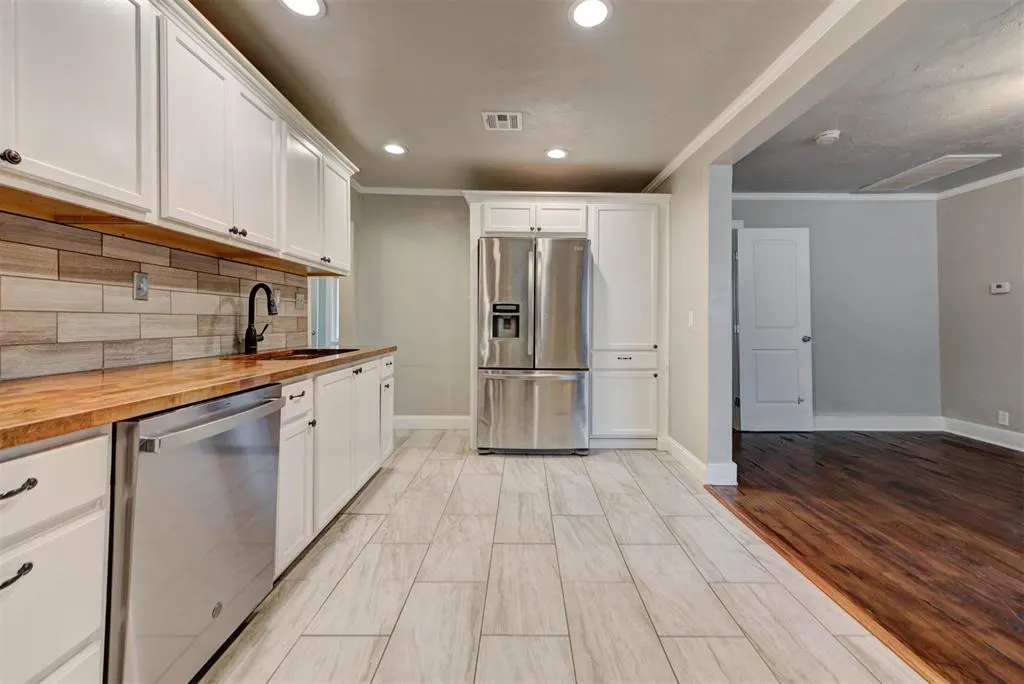 Photo 19 — 1437 NE 33rd Street, Oklahoma City, OK 73111