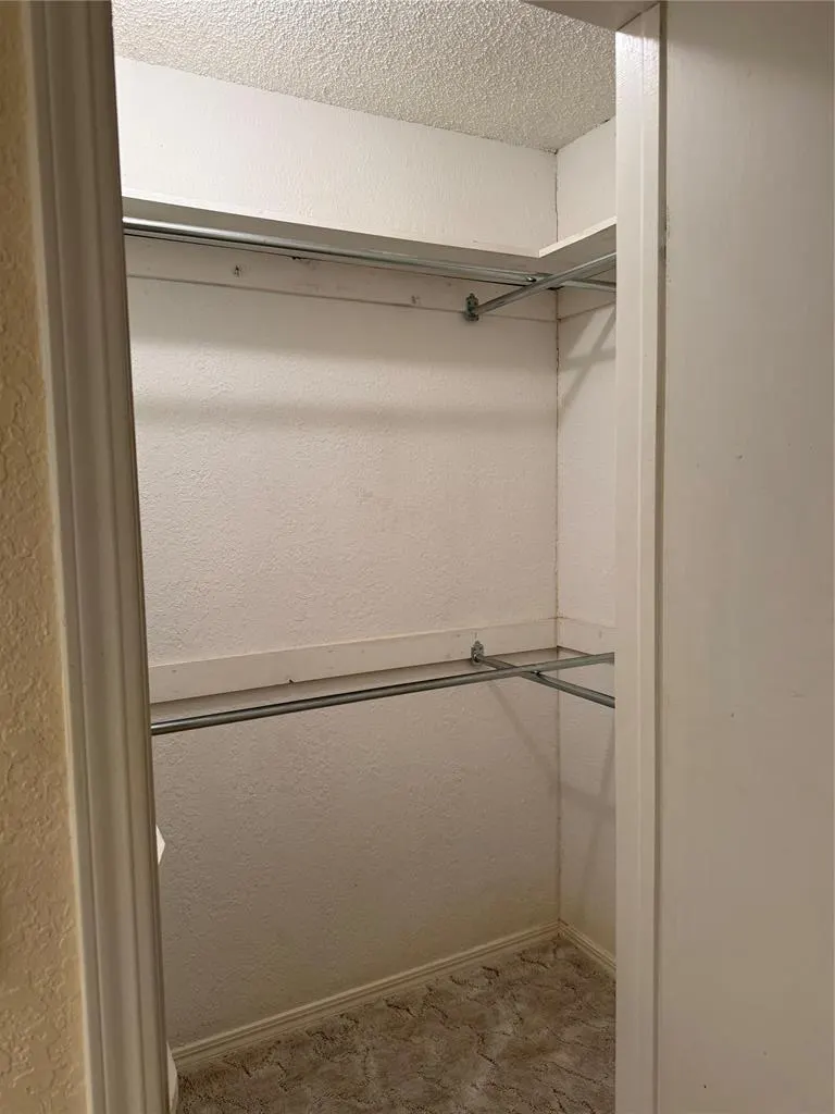 Photo 15 — 818 E Elm Street, Altus, OK 73521