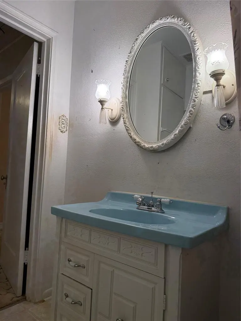 Photo 20 — 818 E Elm Street, Altus, OK 73521