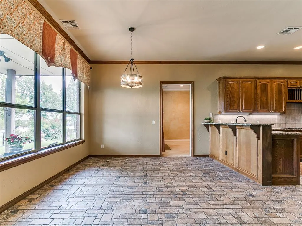 Photo 13 — 1909 Red Prairie Drive, Edmond, OK 73025