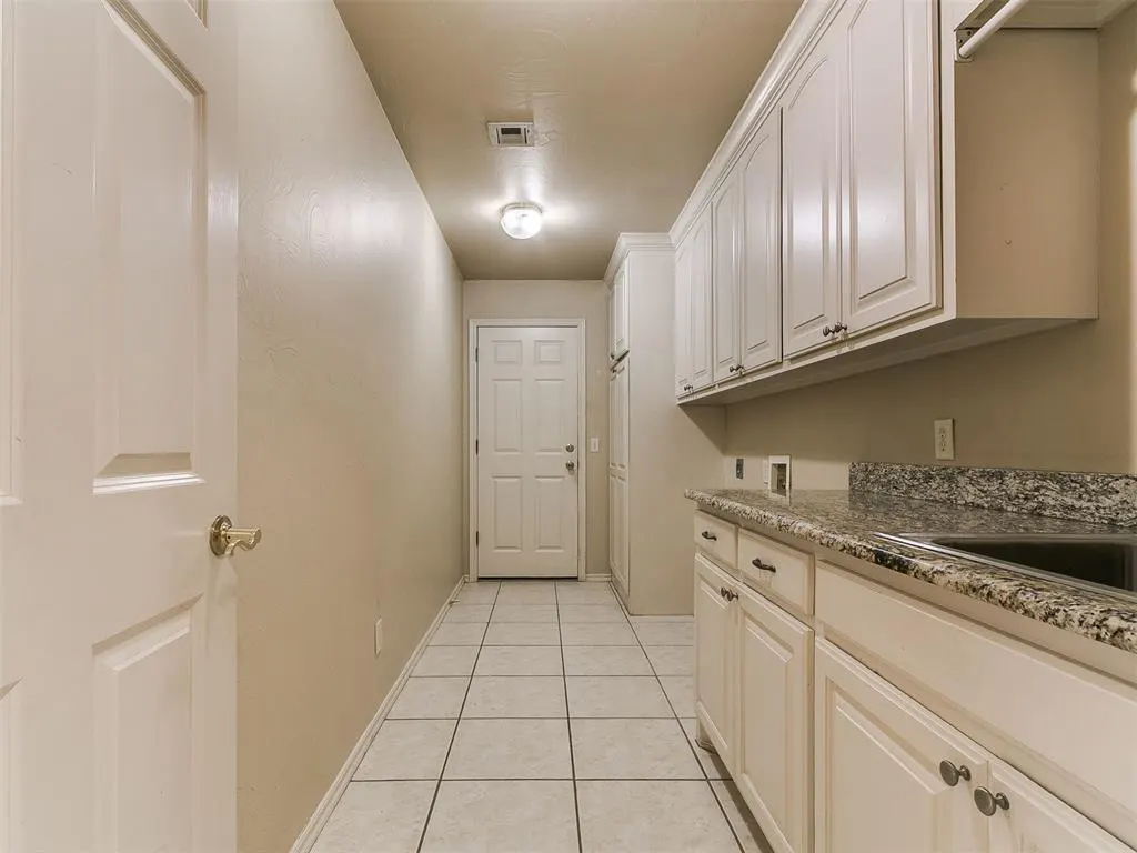 Photo 39 — 1909 Red Prairie Drive, Edmond, OK 73025