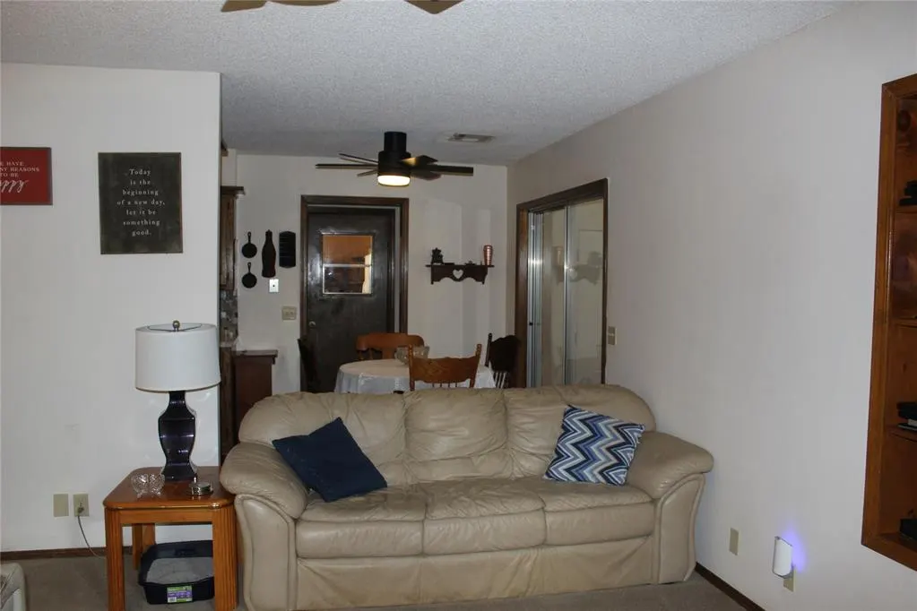 Photo 12 — 900690 S Oak Ridge Drive, Chandler, OK 74834