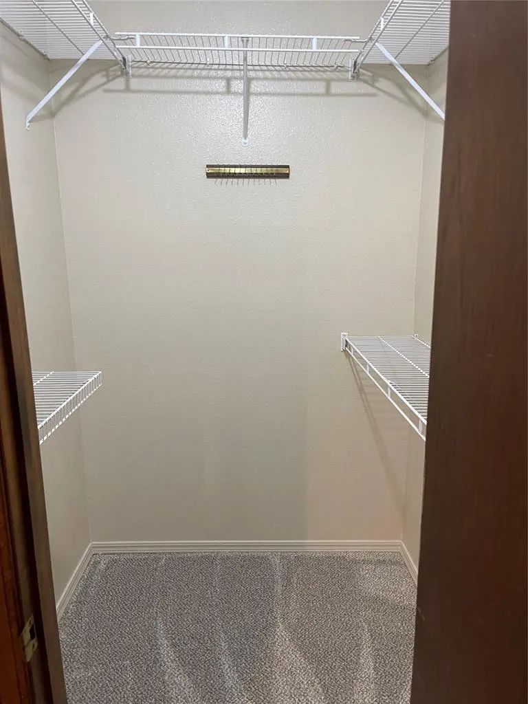 Photo 19 — 465 Echo Lane, Harrah, OK 73045