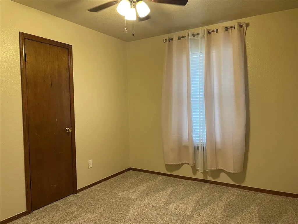 Photo 24 — 465 Echo Lane, Harrah, OK 73045