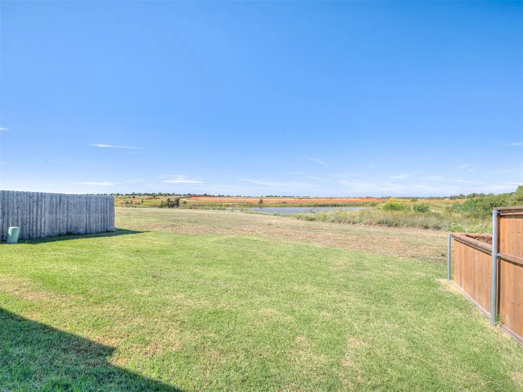 Photo 16 — 9949 Rattlesnake Lane, Yukon, OK 73099