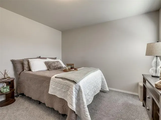 Photo 8 — 9949 Rattlesnake Lane, Yukon, OK 73099