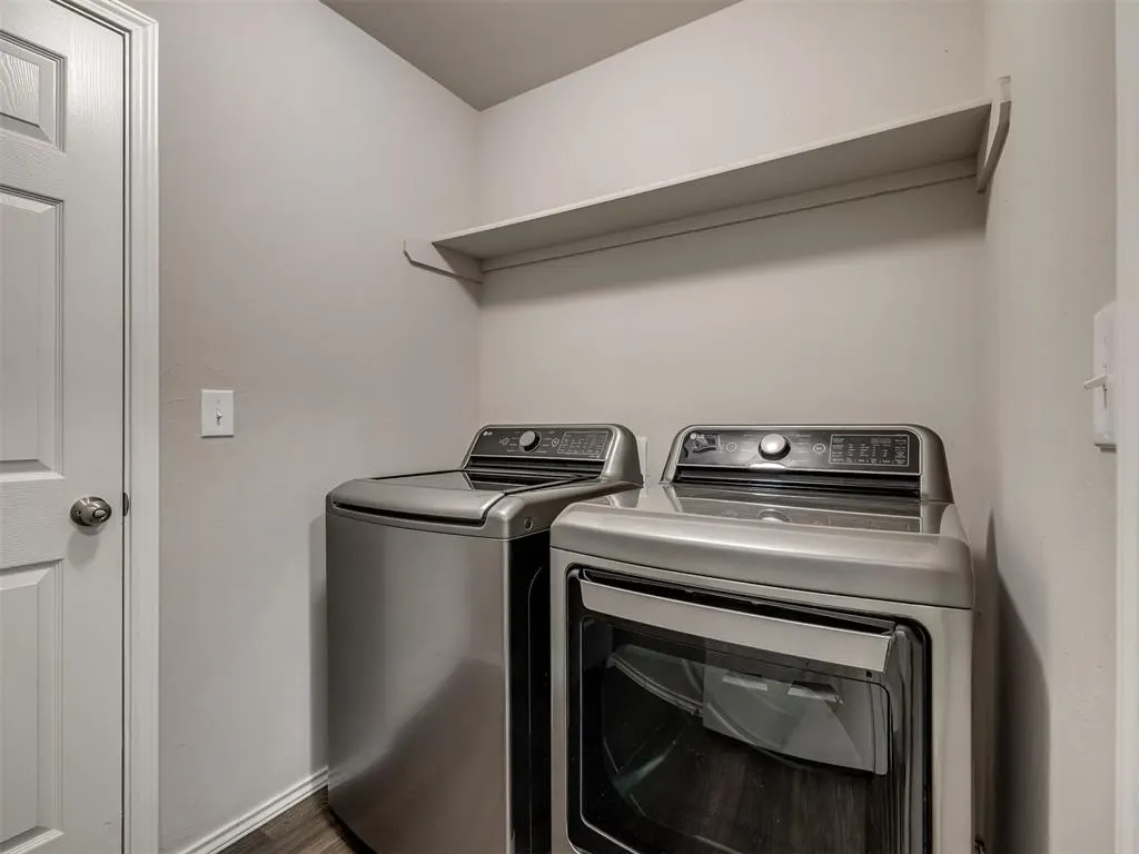 Photo 12 — 9949 Rattlesnake Lane, Yukon, OK 73099