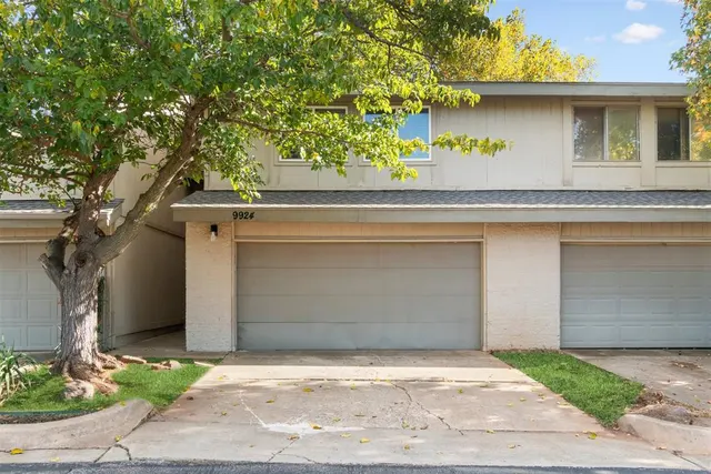 Photo 3 — 9924 Hefner Village Drive, Oklahoma City, OK 73162