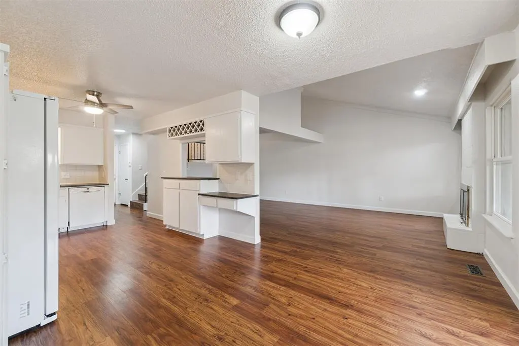 Photo 17 — 9924 Hefner Village Drive, Oklahoma City, OK 73162