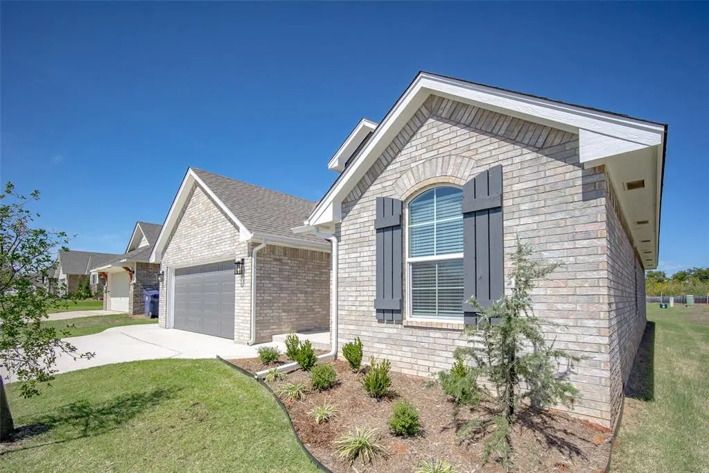Photo 4 — 12809 NW 141st Street, Piedmont, OK 73078