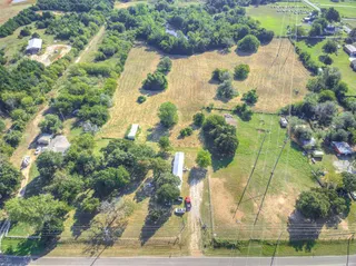 Sold home at 6600 N Choctaw Road