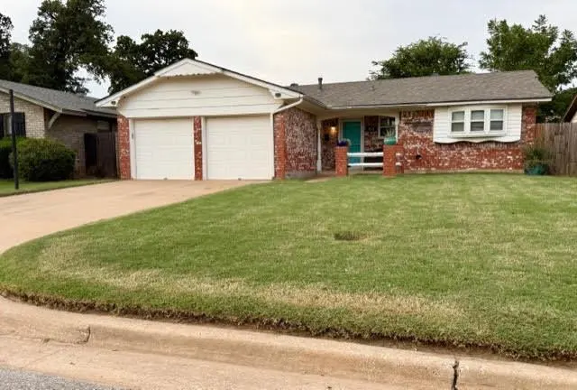 Front exterior — 7421 NW 5th Terrace, Oklahoma City, OK 73127