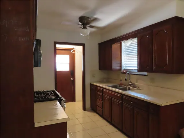 Photo 3 — 7421 NW 5th Terrace, Oklahoma City, OK 73127