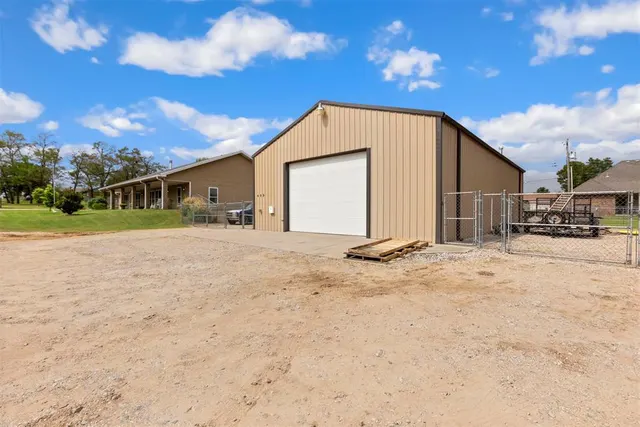 Front exterior — 409 Sweetbough Street, Jones, OK 73049