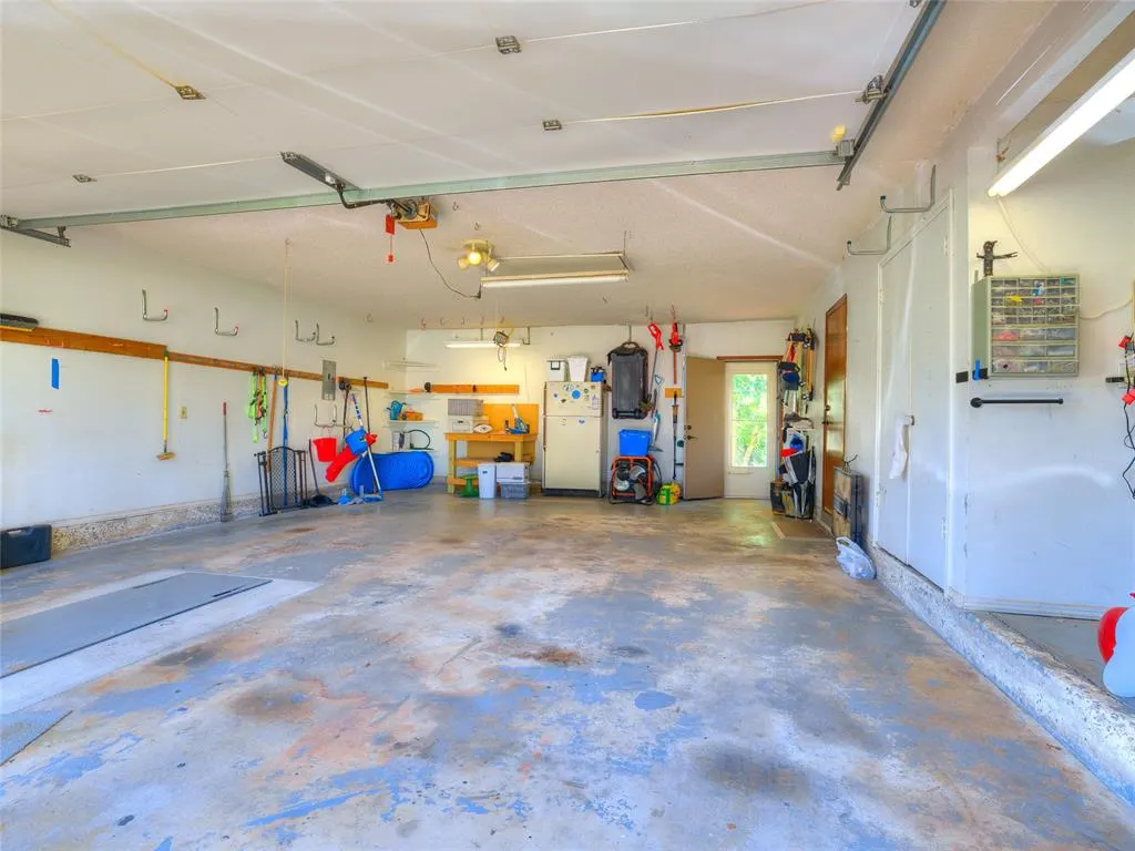 Photo 17 — 7705 Ambassador Road, Oklahoma City, OK 73169