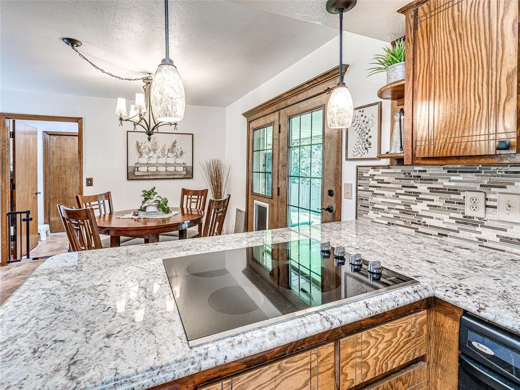 Photo 24 — 7705 Ambassador Road, Oklahoma City, OK 73169