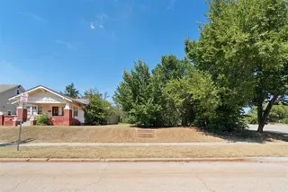Sold home at 309 NE 16th Street