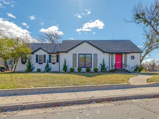 Sold home at 2832 NW 45th Street
