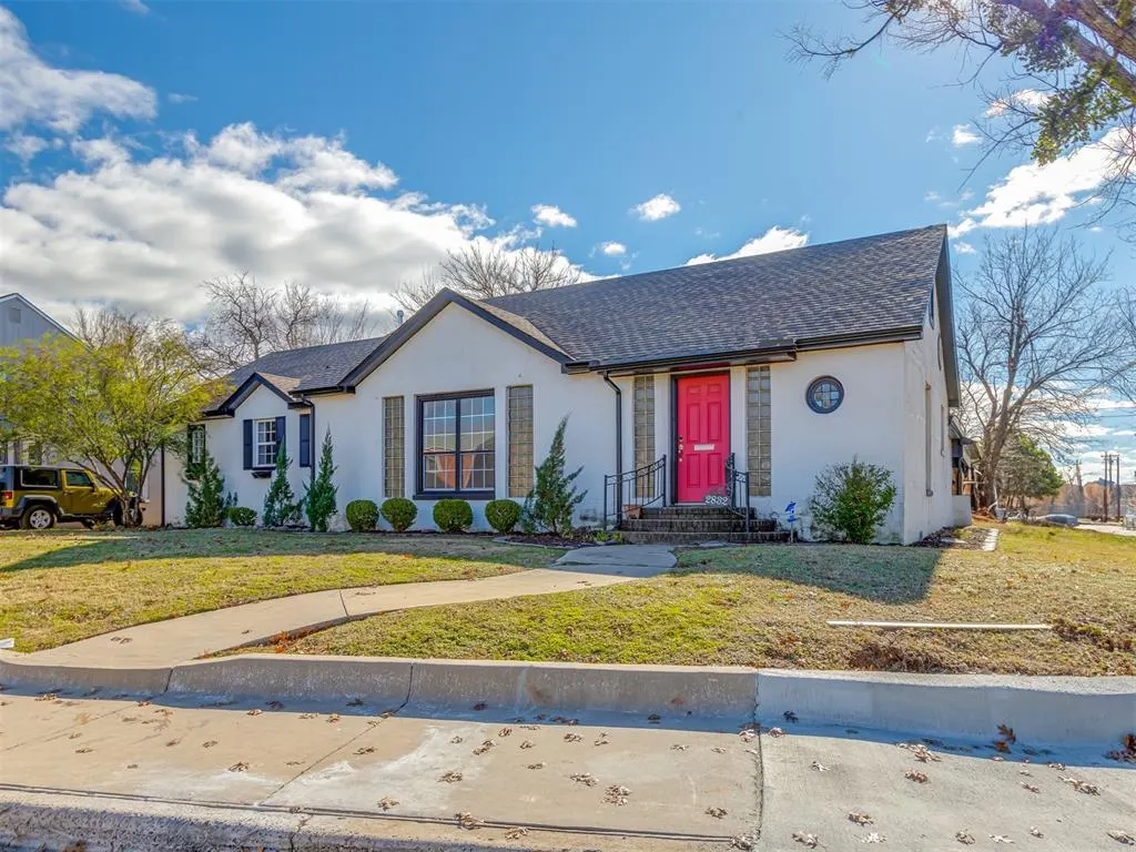 Photo 2 — 2832 NW 45th Street, Oklahoma City, OK 73112