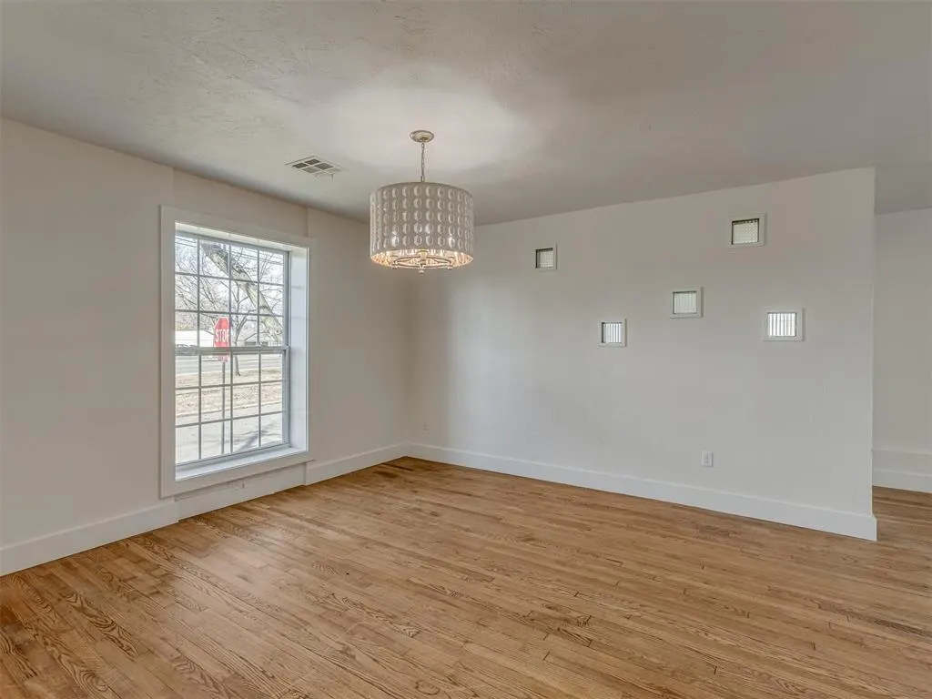 Photo 28 — 2832 NW 45th Street, Oklahoma City, OK 73112