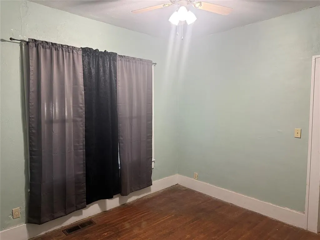Photo 13 — 427 E St Louis, Wetumka, OK 74883