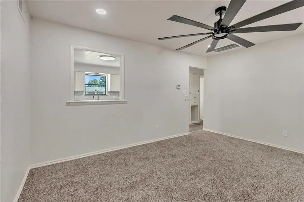 Photo 3 — 1021 Vickie Drive, Del City, OK 73115