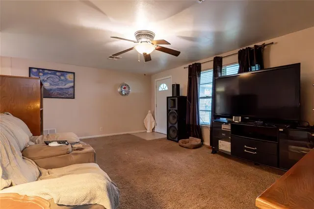 Photo 5 — 1300 Wells Avenue, Clinton, OK 73601