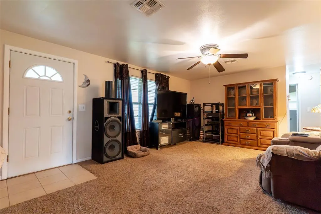 Photo 8 — 1300 Wells Avenue, Clinton, OK 73601