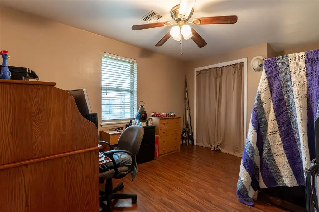 Photo 17 — 1300 Wells Avenue, Clinton, OK 73601