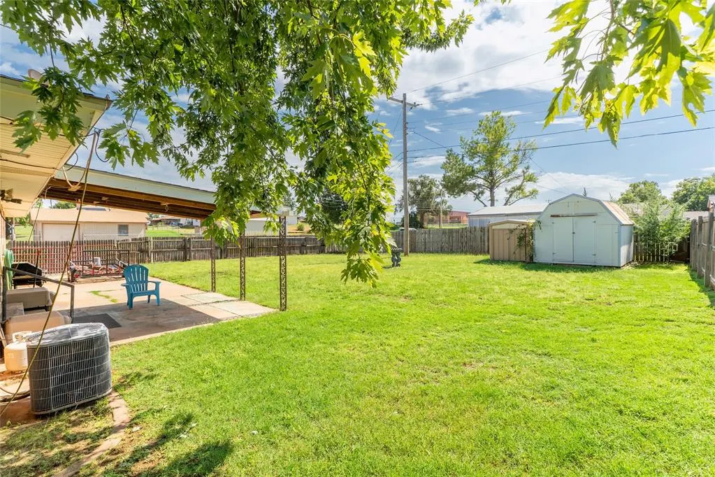 Photo 28 — 1300 Wells Avenue, Clinton, OK 73601