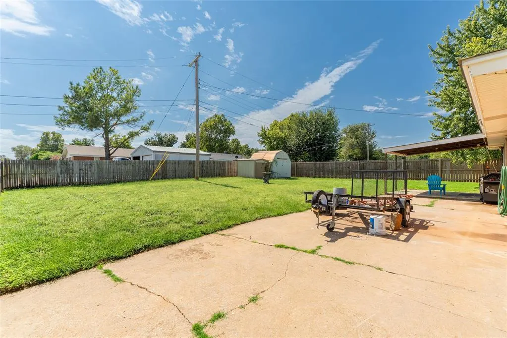 Photo 35 — 1300 Wells Avenue, Clinton, OK 73601