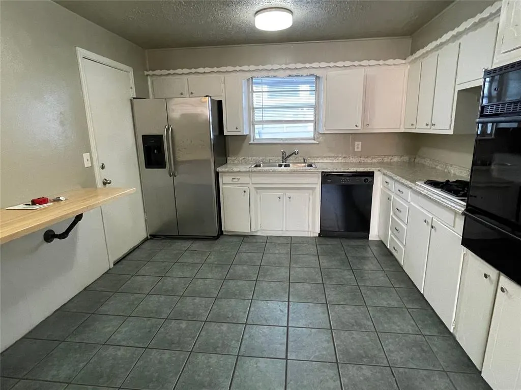 Photo 5 — 804 NW 21st Street B, Oklahoma City, OK 73106