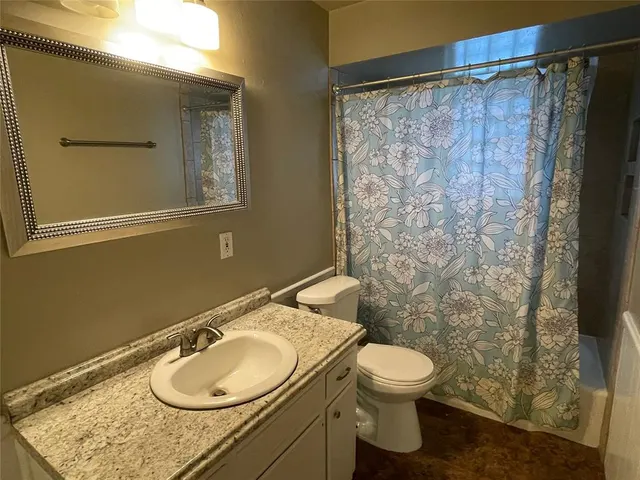 Photo 6 — 804 NW 21st Street B, Oklahoma City, OK 73106