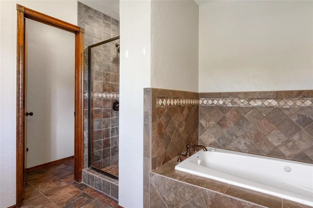 Photo 21 — 5750 NE 168th Avenue, Newalla, OK 74857