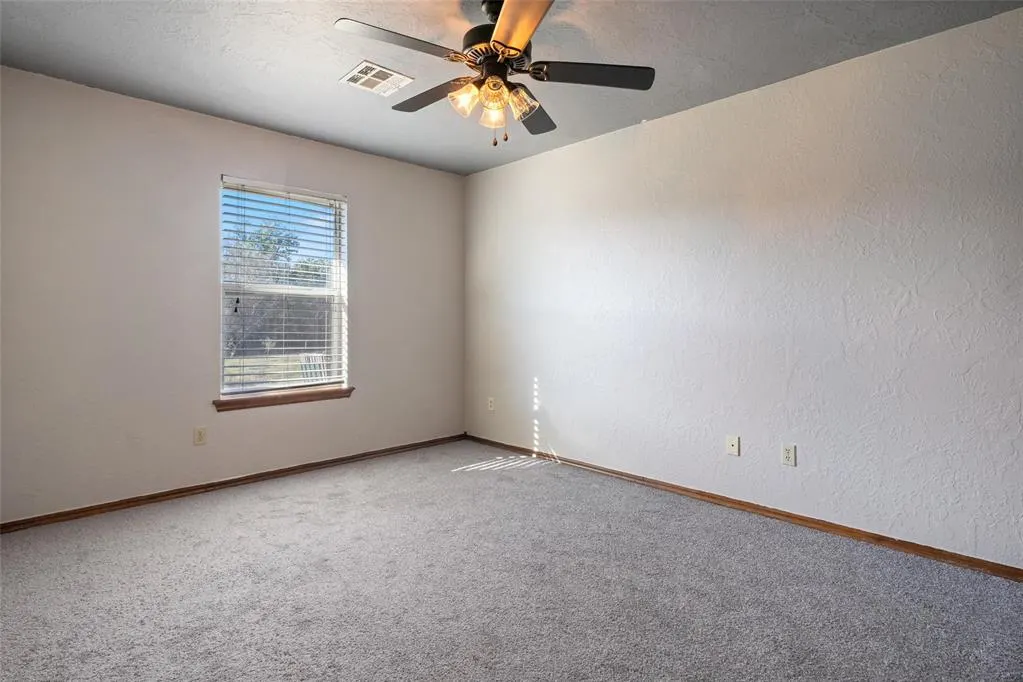 Photo 27 — 5750 NE 168th Avenue, Newalla, OK 74857
