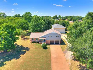 Sold home at 1809 Ketch Drive