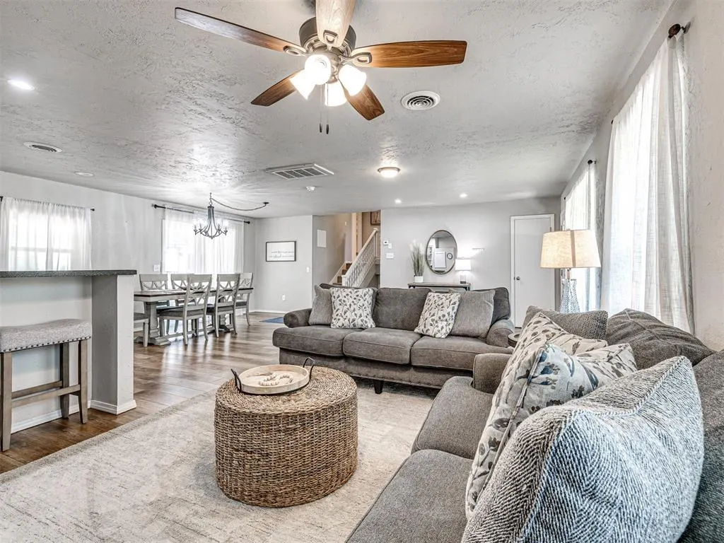 Photo 7 — 1809 Ketch Drive, Edmond, OK 73003