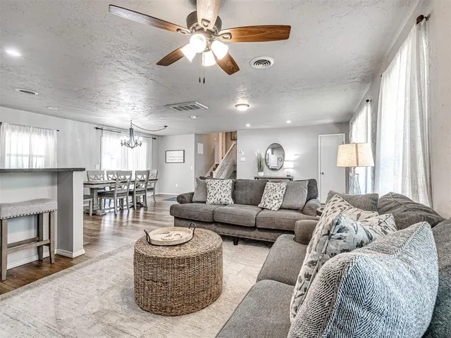 Photo 7 — 1809 Ketch Drive, Edmond, OK 73003