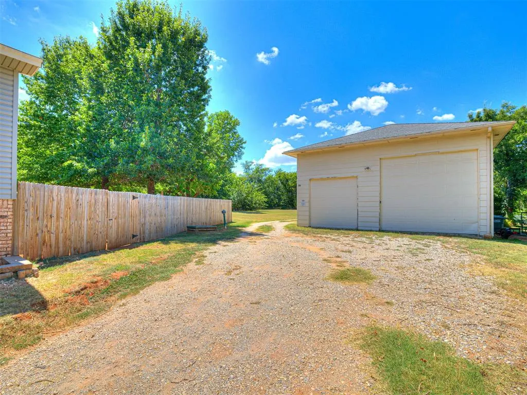 Photo 24 — 1809 Ketch Drive, Edmond, OK 73003