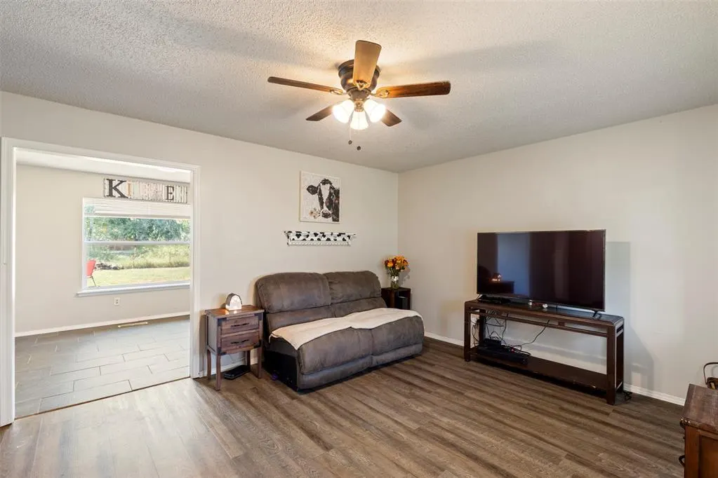 Photo 8 — 103 Mark Avenue, Paoli, OK 73074